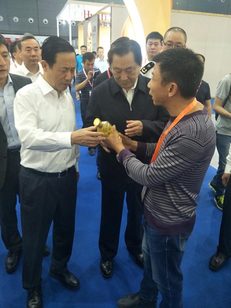 UG环球视讯,油茶种植出产加工销售,植物油种植出产加工销售